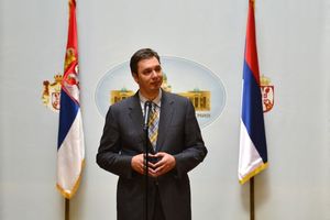 Vučić: Ako ne stignu 3 milijarde, bankrot do Božića