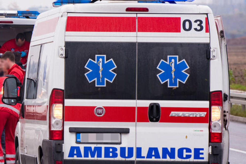 SUDAR DVA AUTOMOBILA KOD NIŠA: 6 povređenih u udesu, hitno prebačeni u Urgentni centar